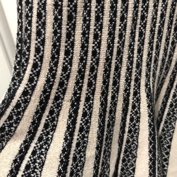 Lucy Paris Black & Ivory Dress - Picture 9 of 10